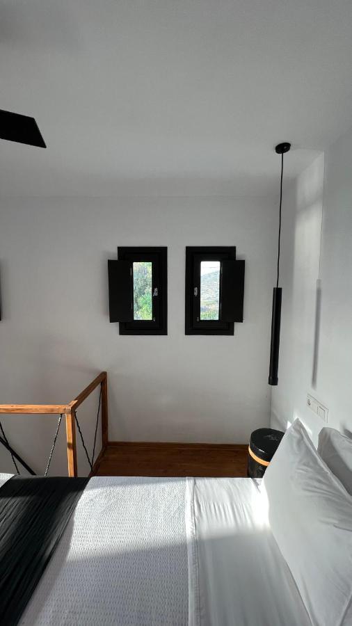 Villa Agrabely & Suites Galanado Екстер'єр фото